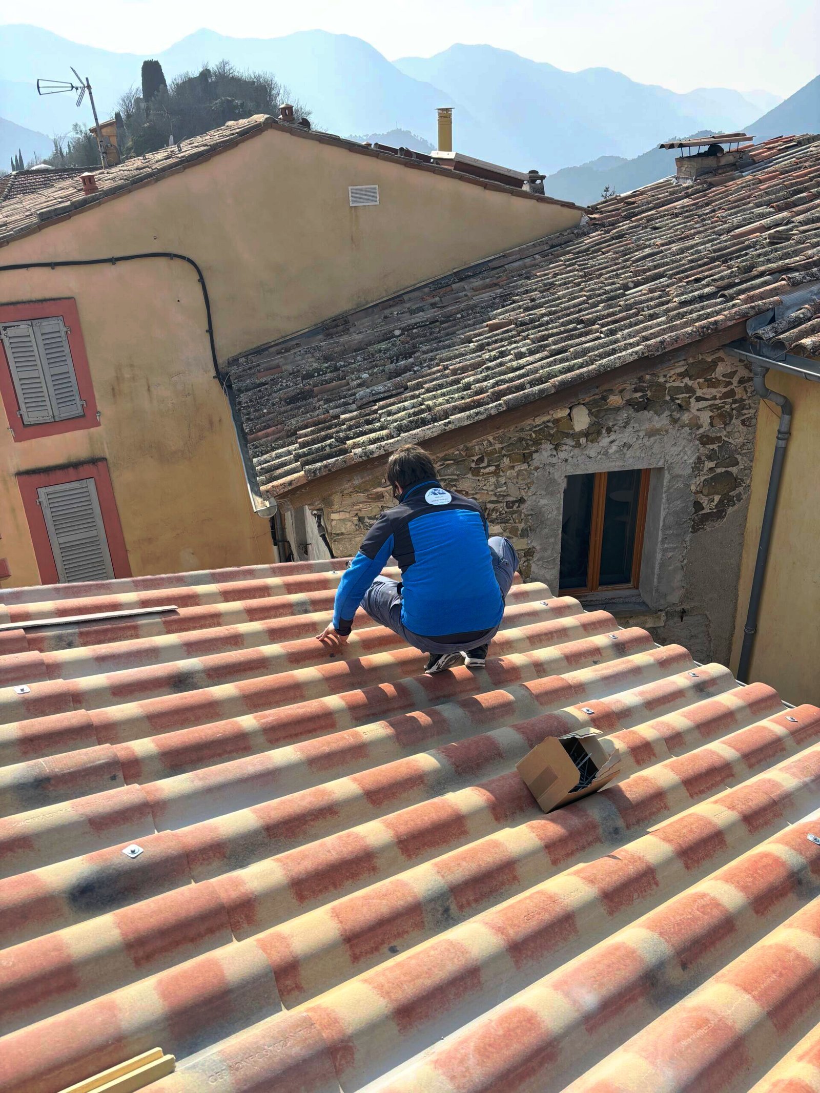 Toiture réalisée par un couvreur à Annecy