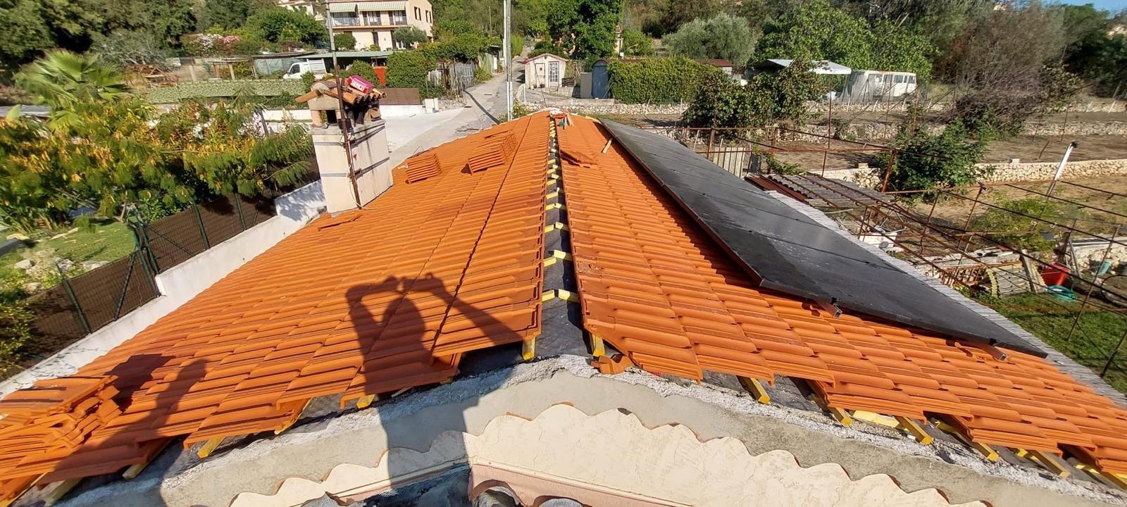 Toiture réalisée par un couvreur à Annecy