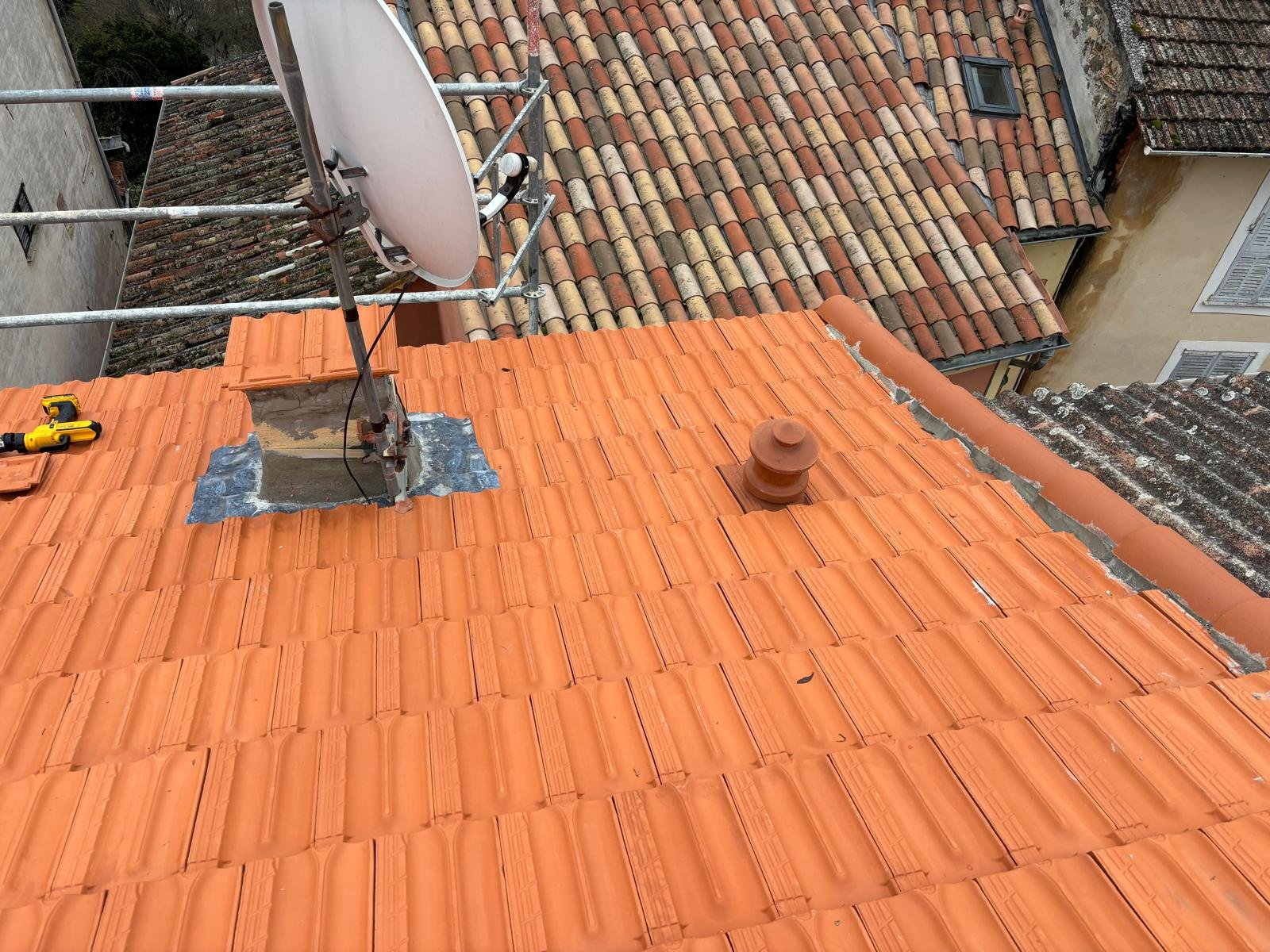Toiture réalisée par un couvreur à Annecy